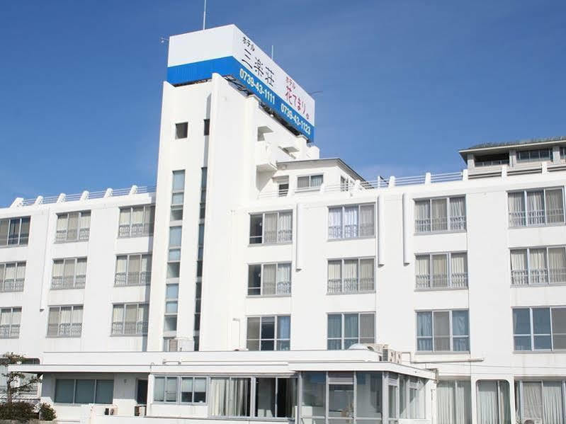 호텔 하나테마리 시라하마 외부 사진